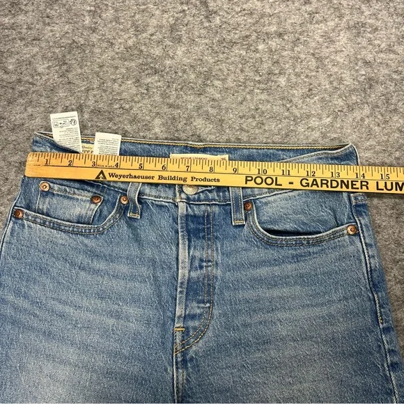 Levi's WEDGIE STRAIGHT JEANS CALLING ALL BLUES Women’s Size 26 - Picture 5 of 11